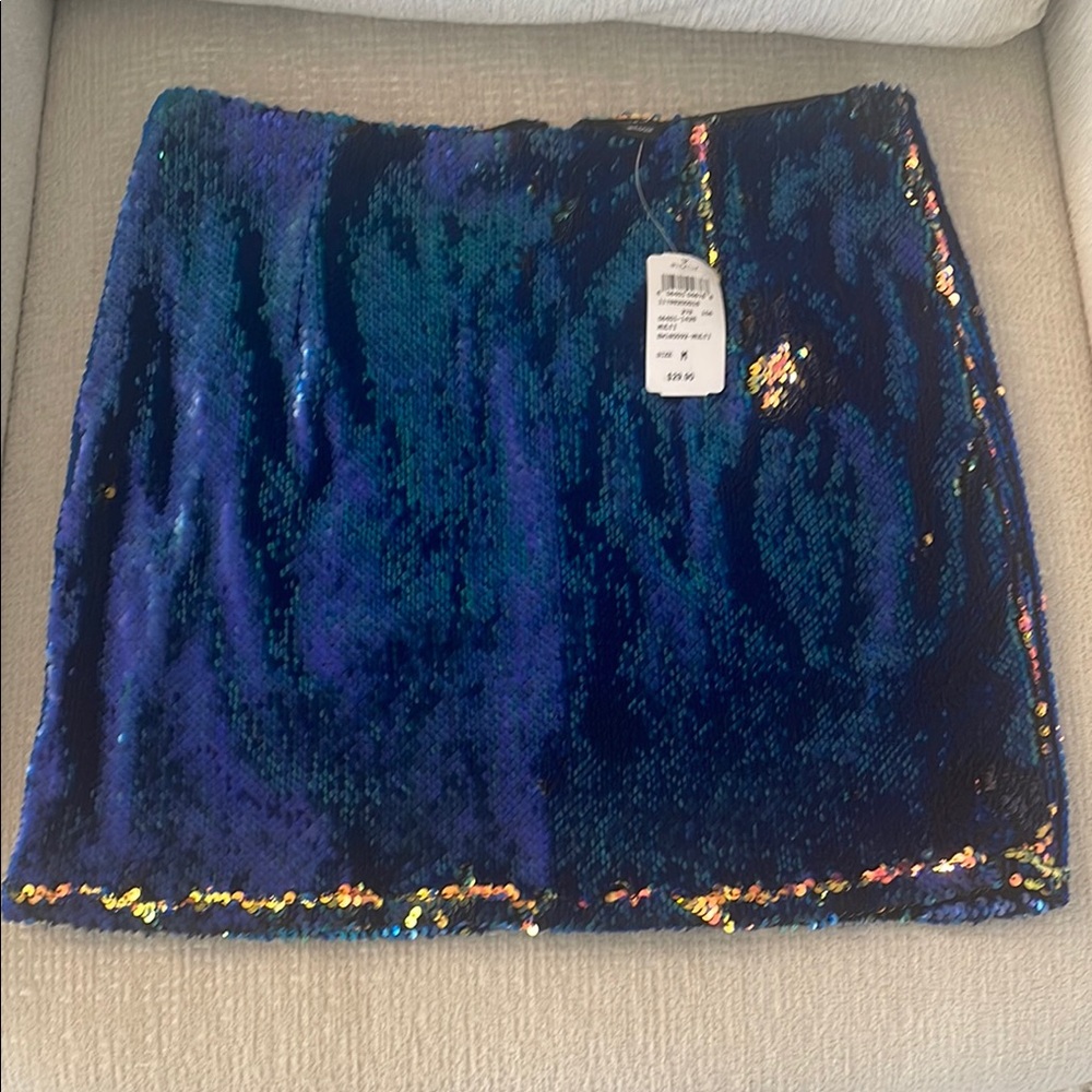NWT Windsor Blue Sequin Mini Skirt